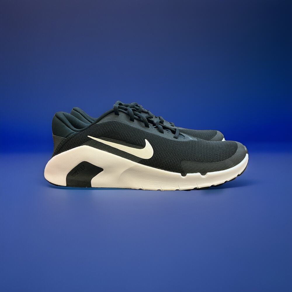 Size 11 - Nike Flex Train Extra Wide Black White